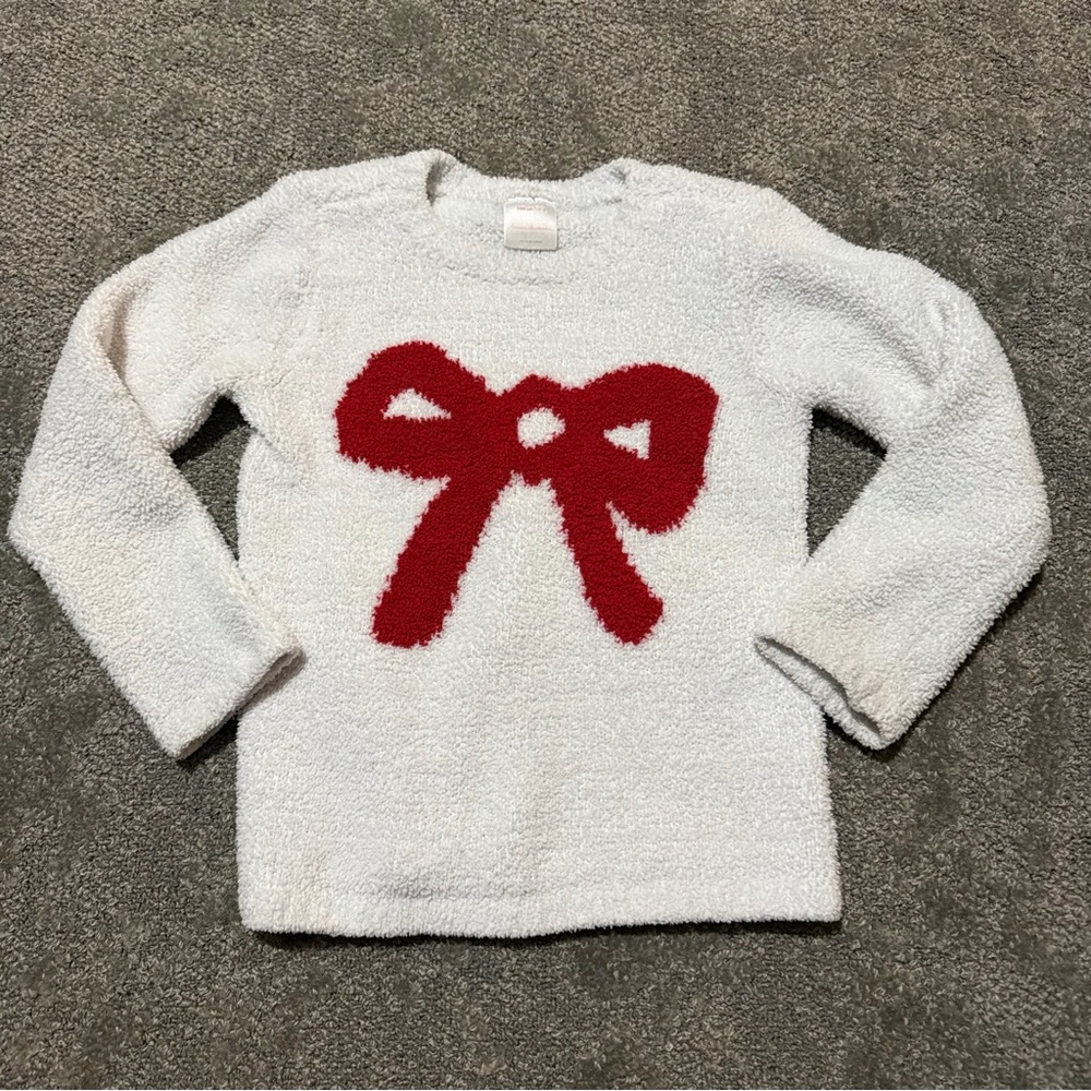 Hanna Anderson girls size 4 / 4t super soft sweater with red bow great condition